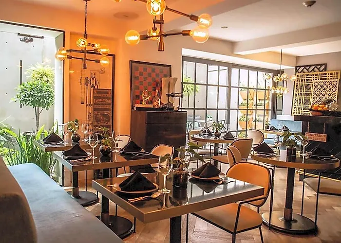 The Wild Oscar Hotel